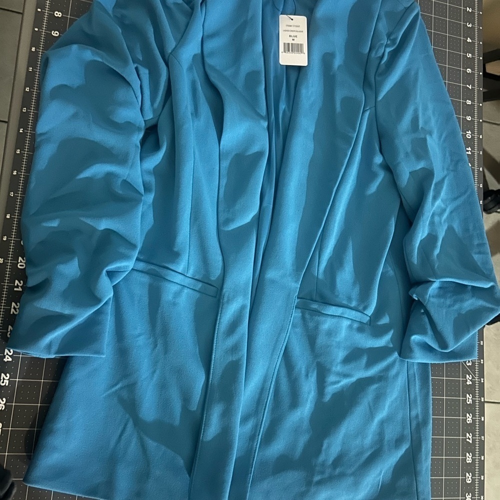 Elegant Women's Teal Blazer